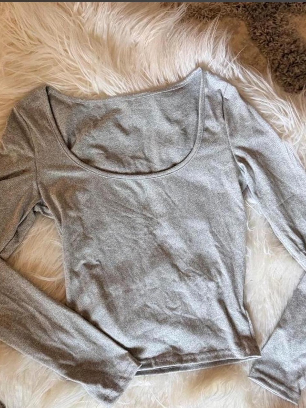H&M Heather Gray Long Sleeve Scoop Neck Top